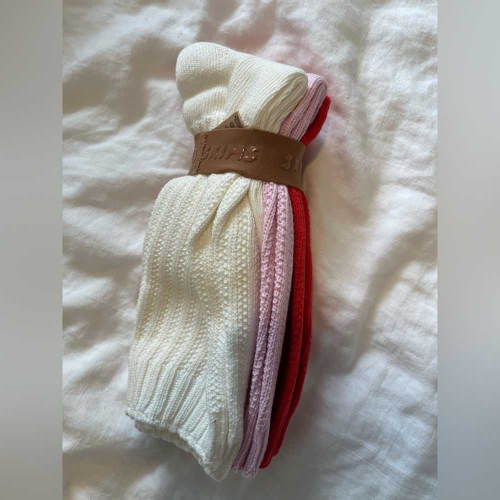 SKIMS Valentines Day Slouch Socks Size 6+ NEW